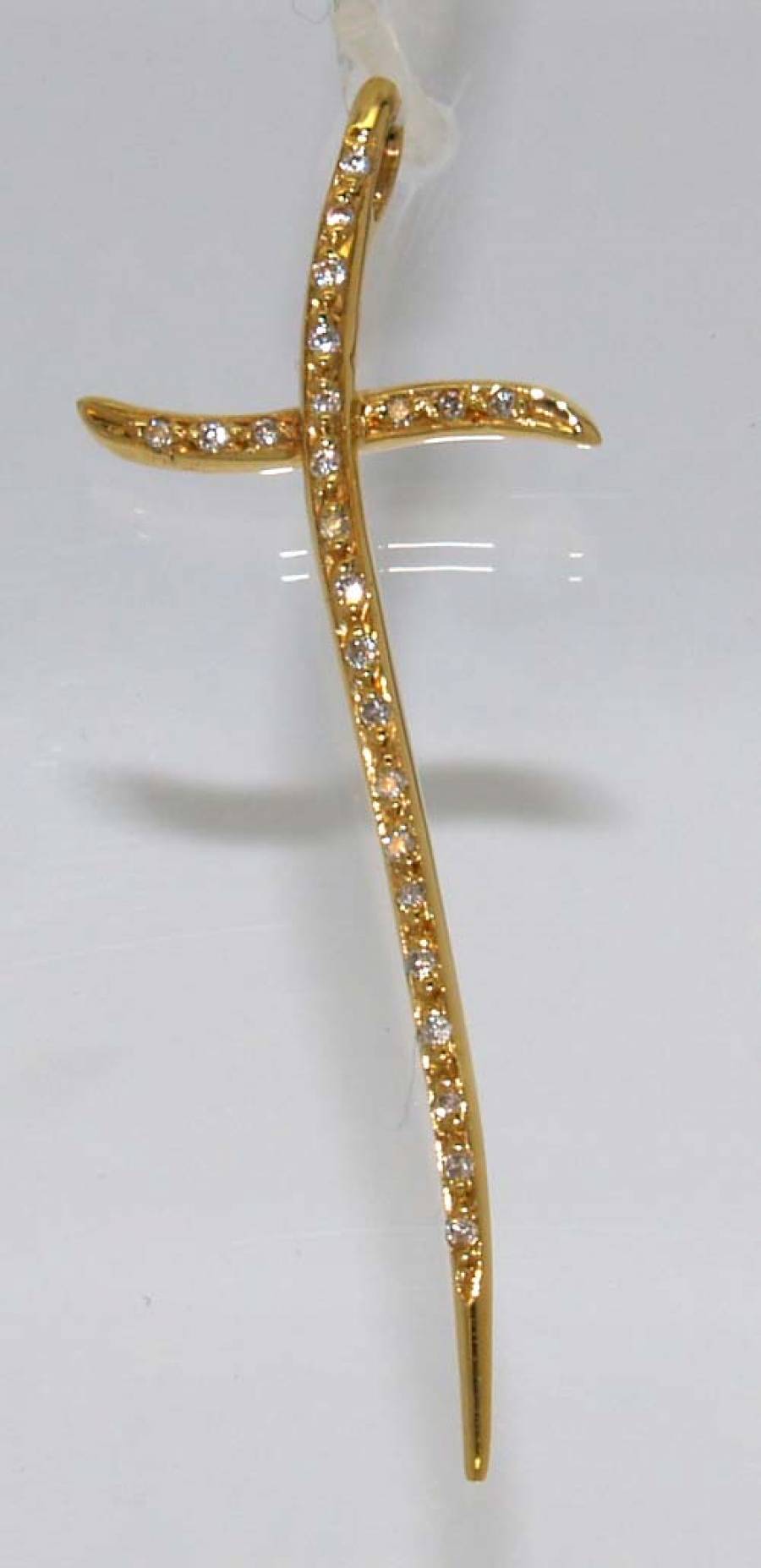 CROSS 18 K GOLD WITH DIAMONDS